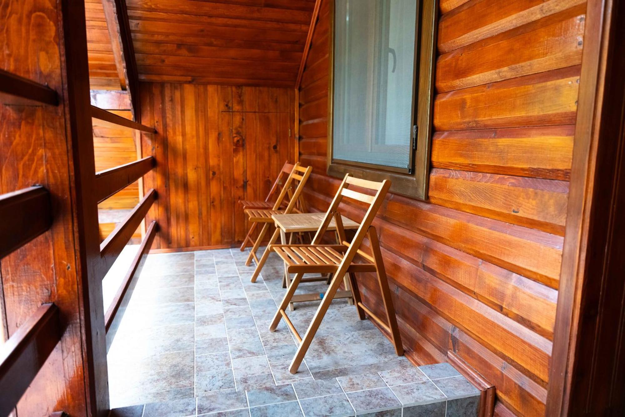 Cabana Sargetia Costesti  Exterior photo